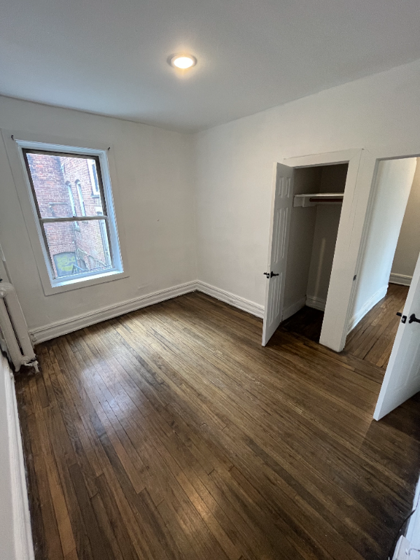 201 Claremont Ave #1 - Photo 4 of 11