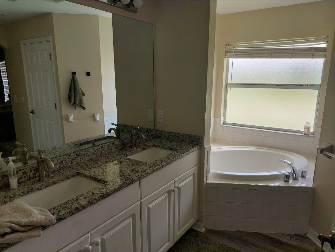 2173 Grandview Dr - Photo 5 of 14