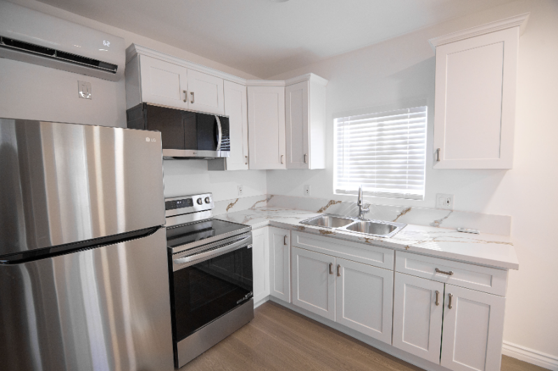 1603 La Golondrina Ave - Photo 5 of 13