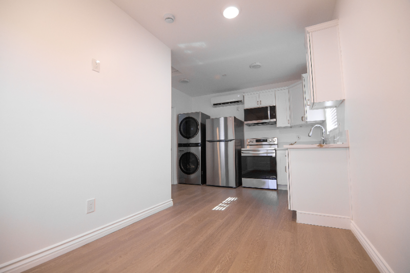 1603 La Golondrina Ave - Photo 6 of 13
