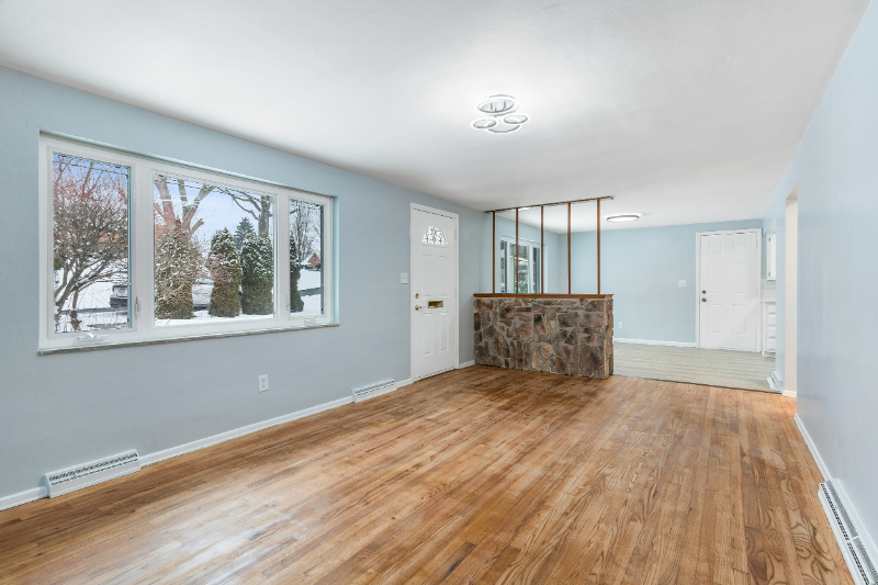 152 W Patty Ln - Photo 3 of 26