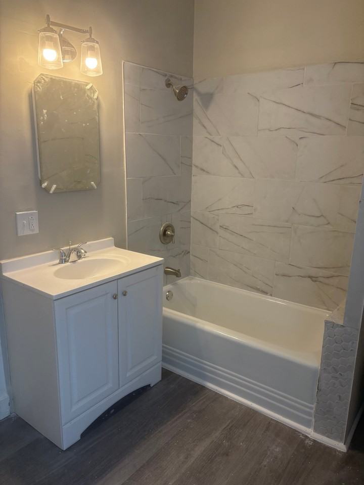 337 Avenue A - Photo 3 of 20
