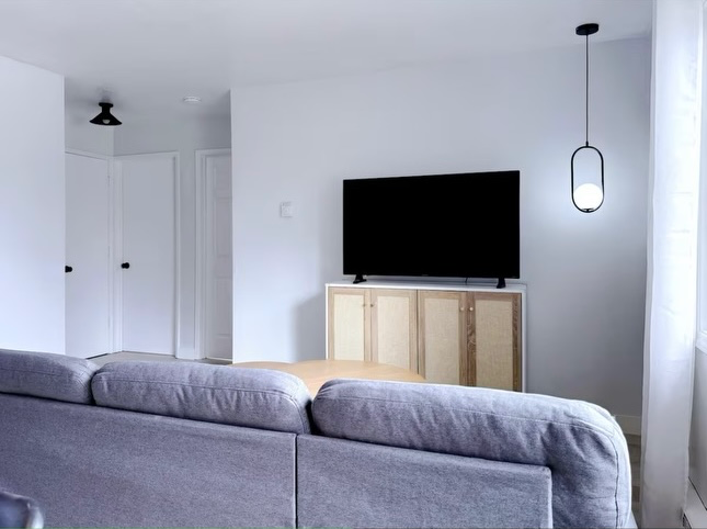 1703 Mckinley Ave #3 - Photo 3 of 8