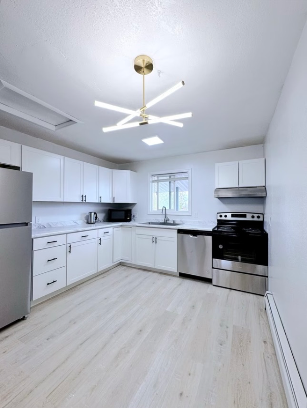 1703 Mckinley Ave #3 - Photo 5 of 8