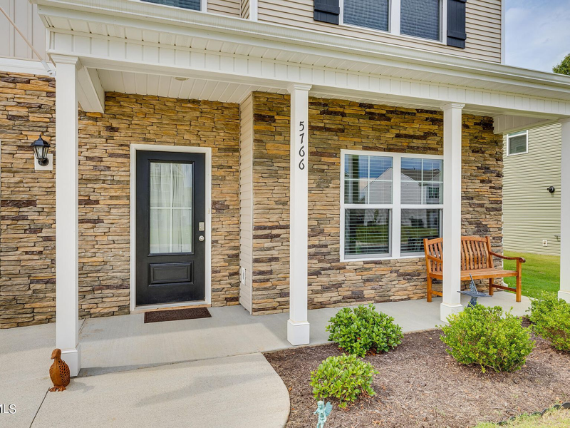 5766 Wildlife Cir - Photo 2 of 20