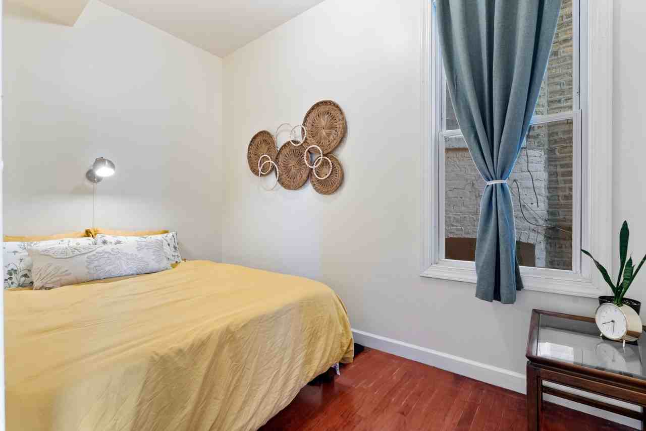 1931 N Richmond St #1 - Photo 3 of 20