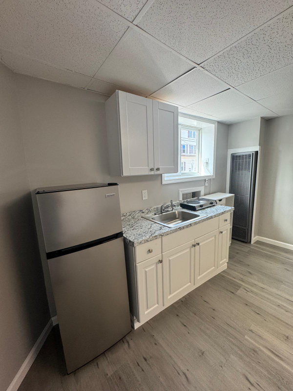 79 Whitehead Ave #1A - Photo 2 of 10