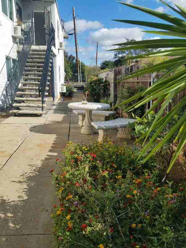12608 Julian Ave #C - Photo 4 of 19