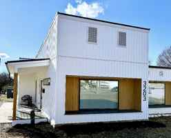 featured image of 3203 Memorial Ave #B