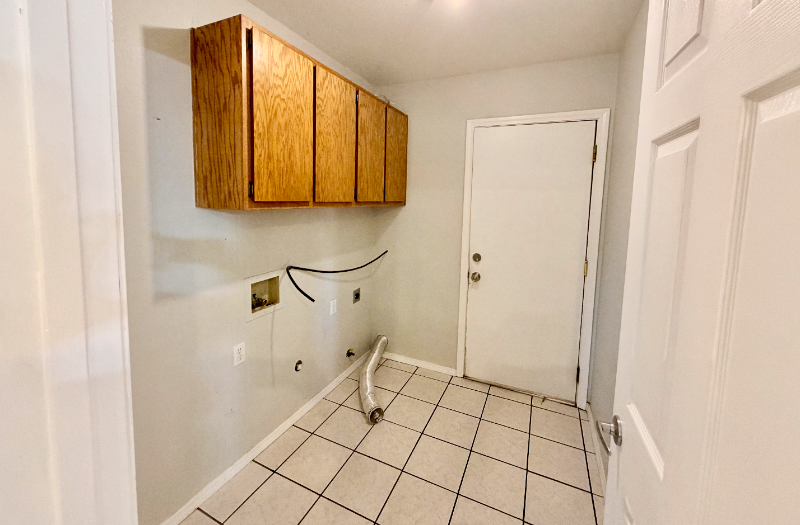4401 N Lone Cactus Dr - Photo 5 of 15