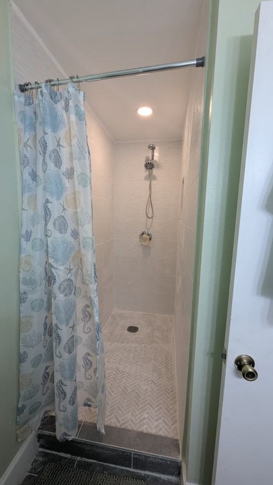 127 Hidden Lake Dr - Photo 6 of 17