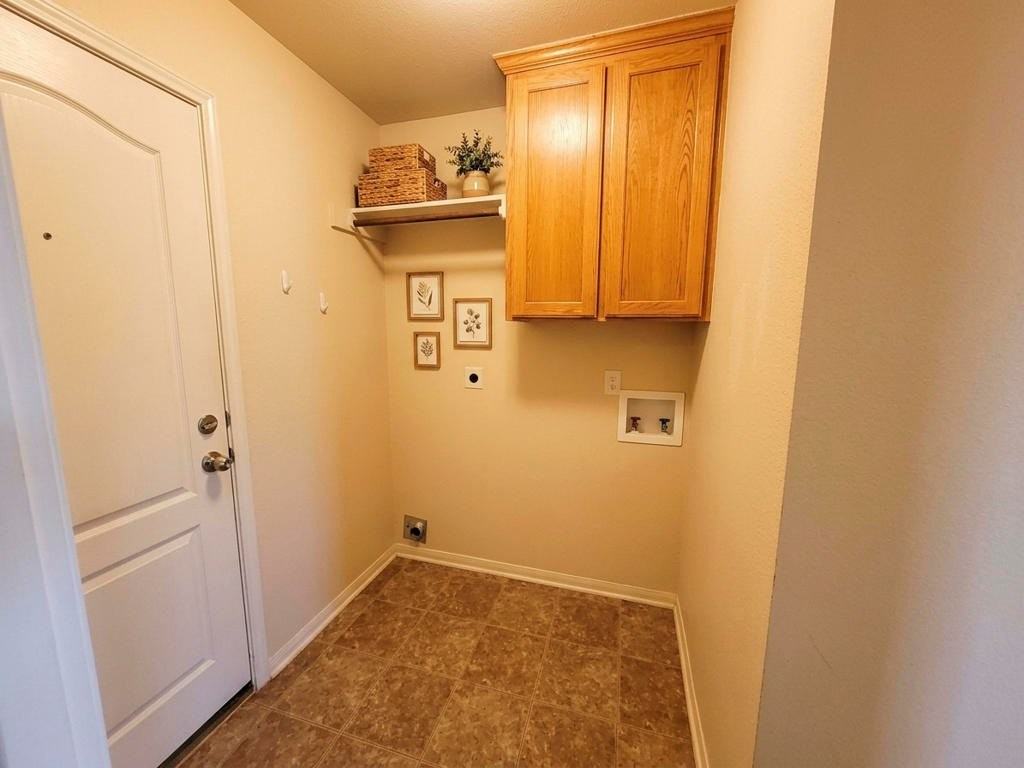 3410 Plateau St - Photo 4 of 11