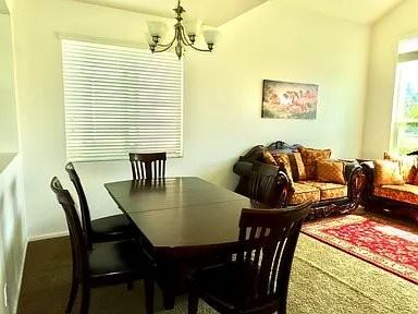 6617 Douglas Ave Se - Photo 4 of 17