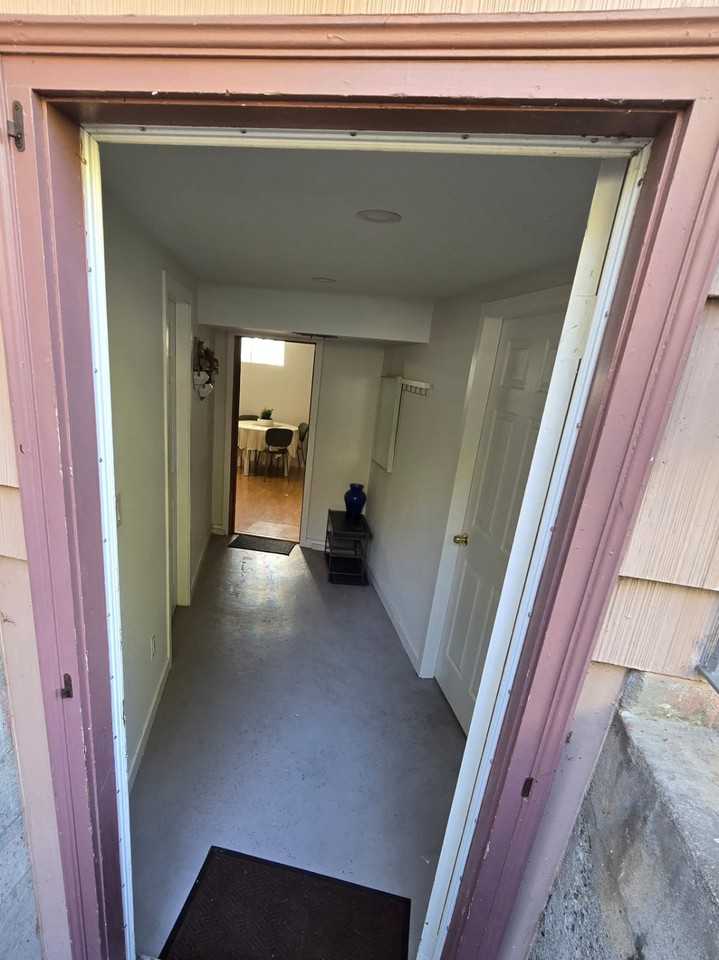 4152 Highland Boulevard - Photo 4 of 27