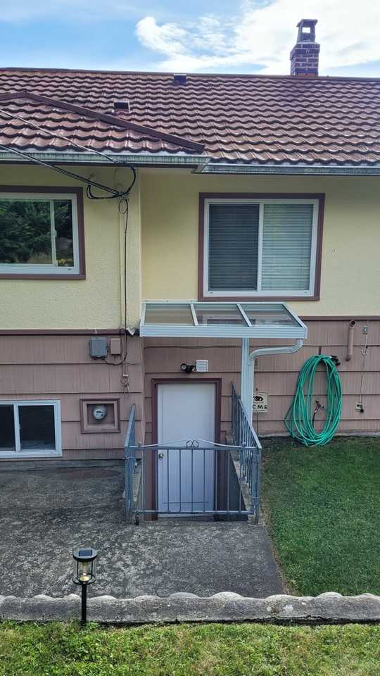 4152 Highland Boulevard - Photo 3 of 27