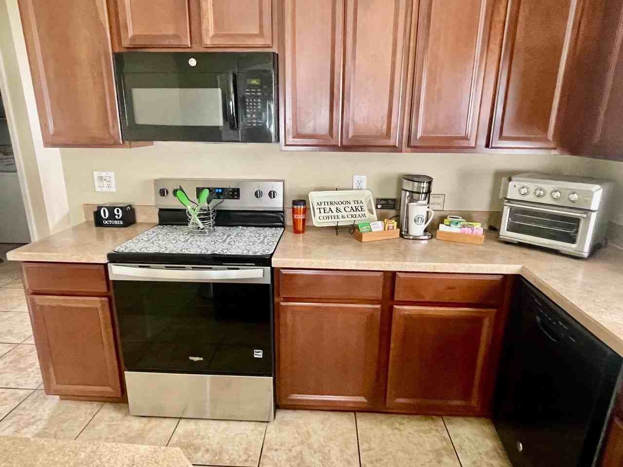 521 Casa Marina Pl - Photo 3 of 8