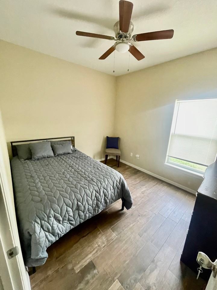 521 Casa Marina Pl - Photo 6 of 8