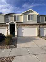 featured image of 1022 W Broadleaf Dr