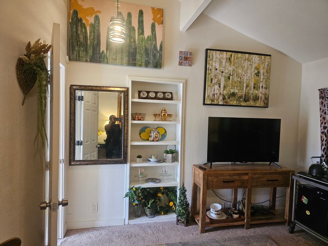 5104 Tangerine Ave - Photo 4 of 20