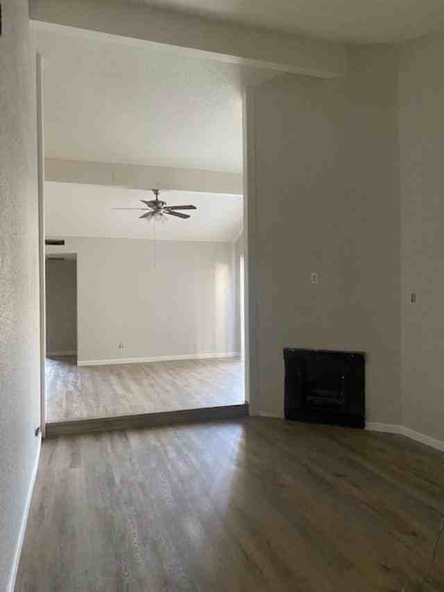 2937 Lerwick Rd - Photo 3 of 12