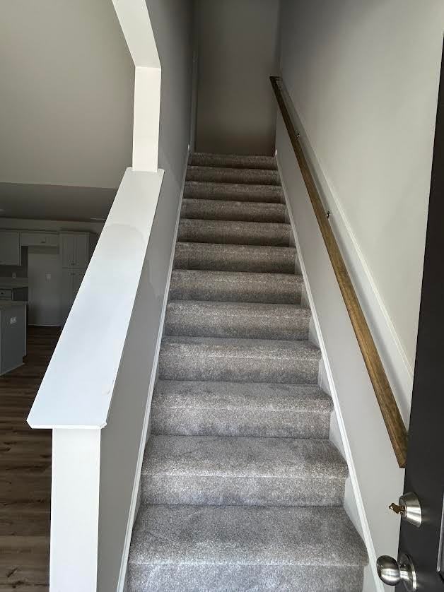 404 Grand Oaks Dr - Photo 6 of 16