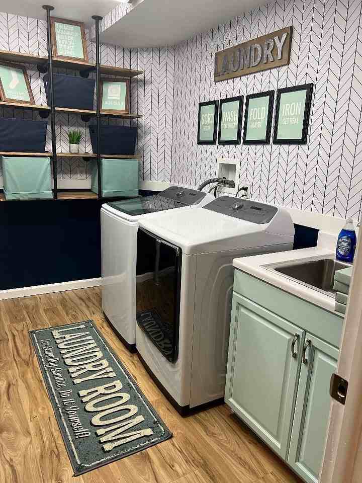 3847 W 103rd Dr - Photo 4 of 9