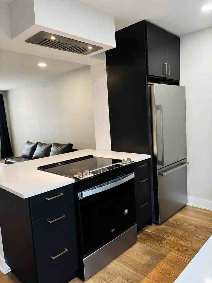 46703 Atwood Sq - Photo 3 of 10