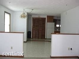 featured image of 246 Crown St #2