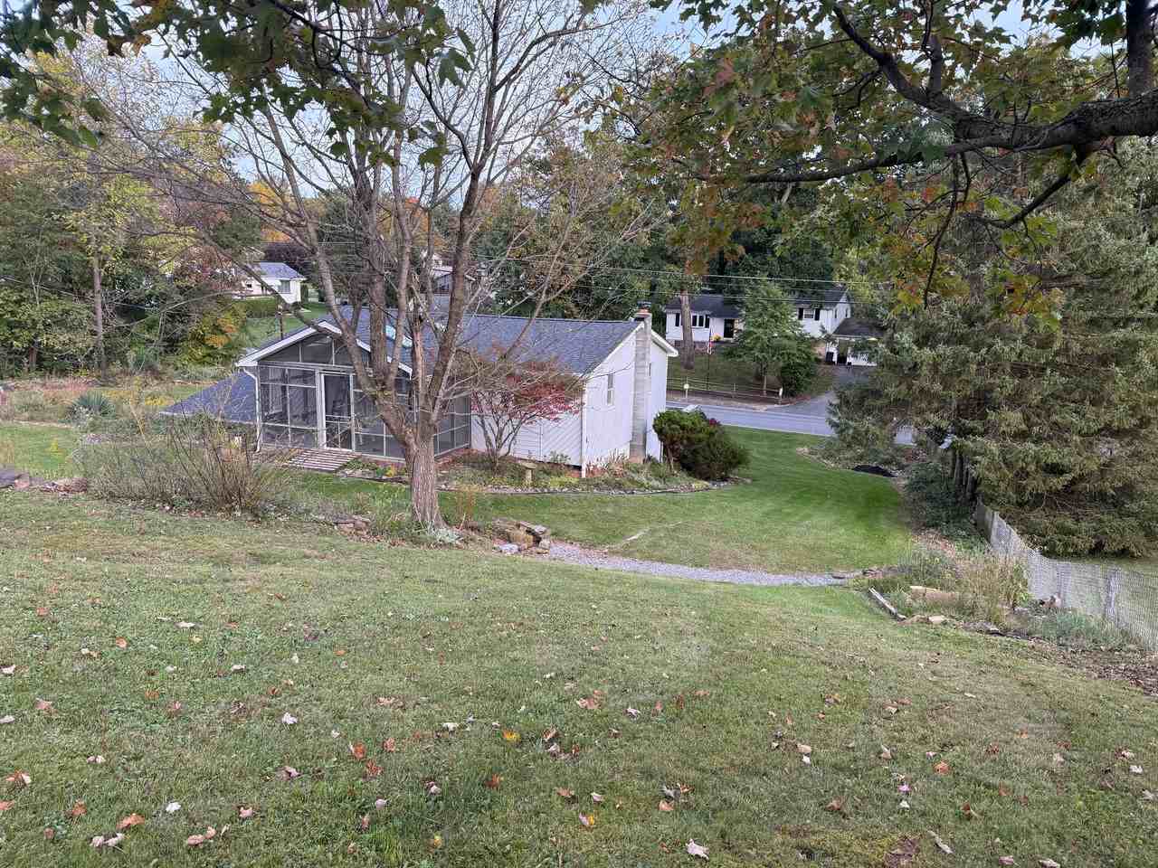 775 Brush Mountain Rd - Photo 2 of 14