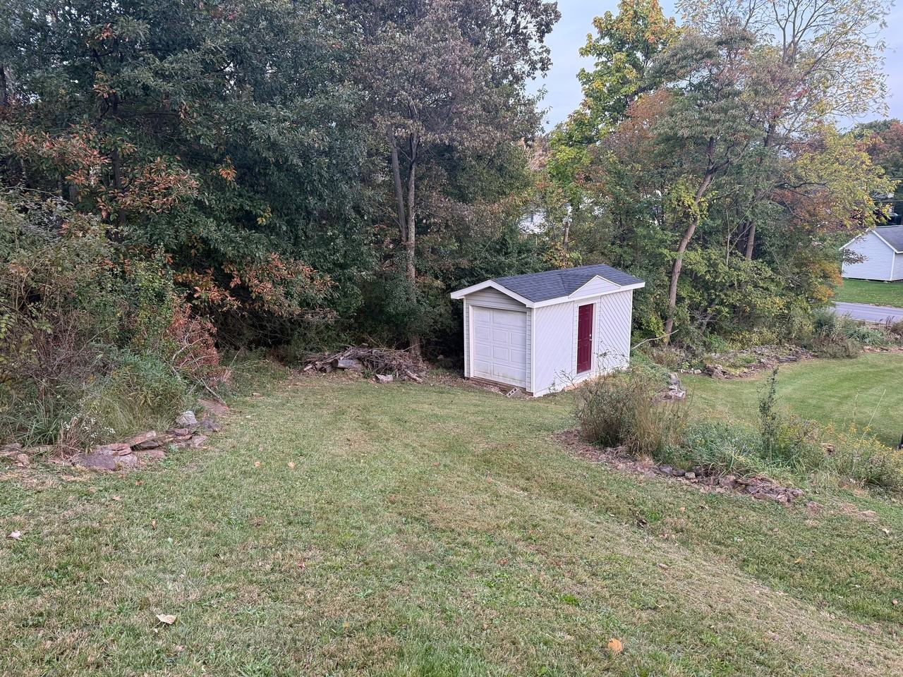 775 Brush Mountain Rd - Photo 3 of 14