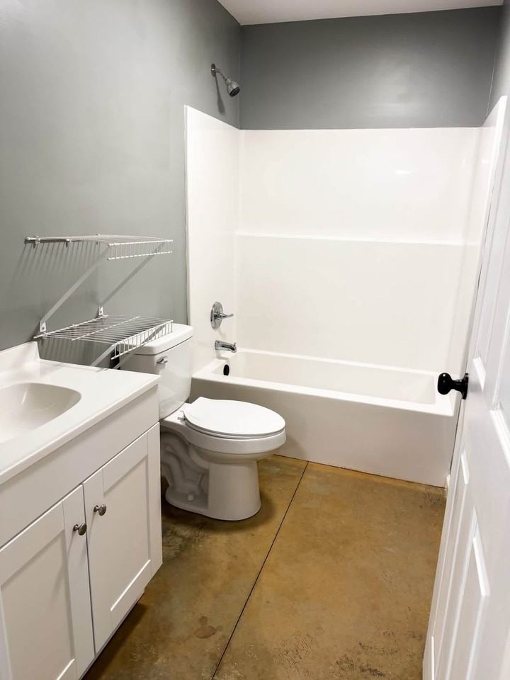 77 Alverson Ln #7 - Photo 6 of 7