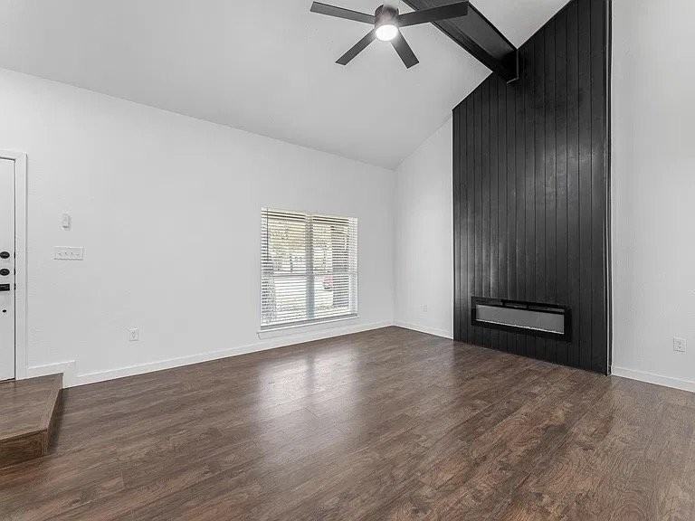 2506 Holt Rd - Photo 2 of 8
