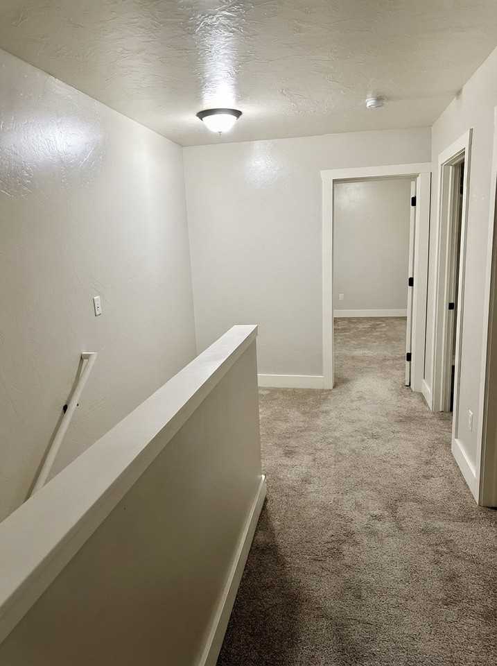2170 Sw - Photo 6 of 14