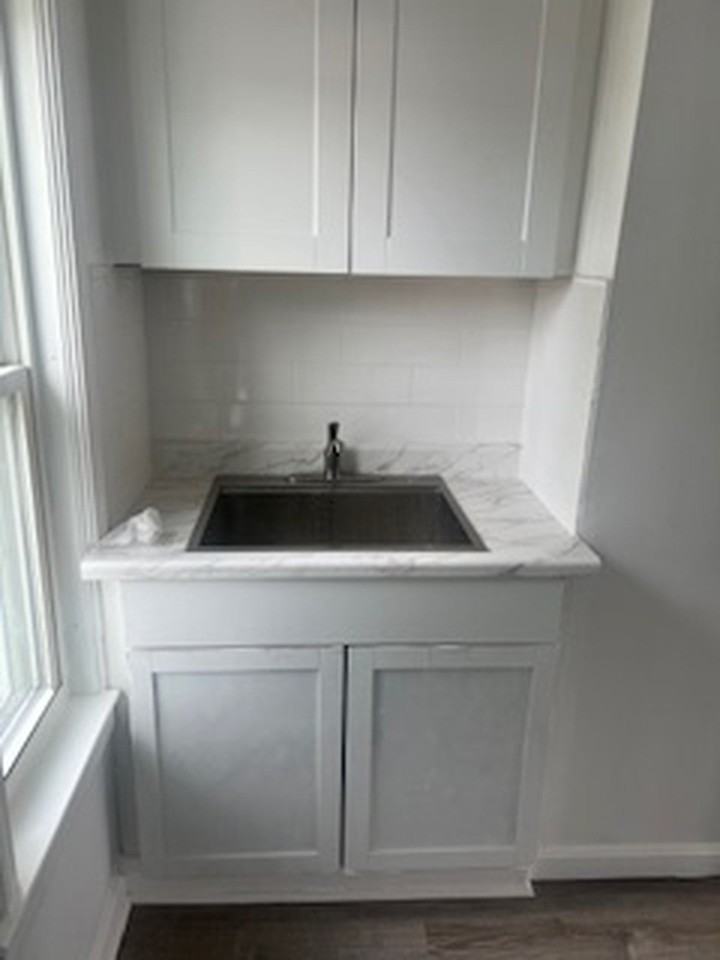 21 Cotton St #3 - Photo 5 of 12