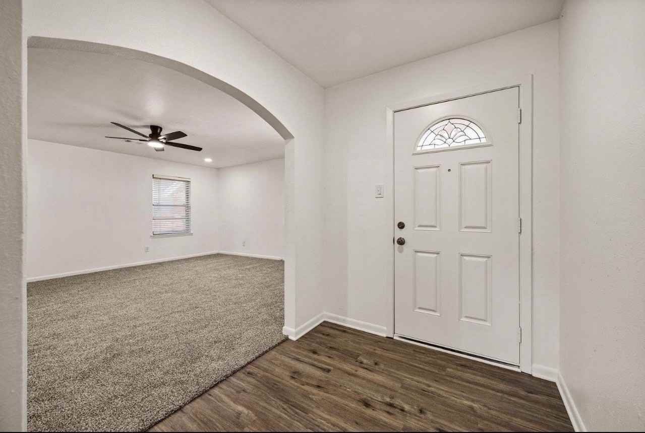 2805 Yates St - Photo 7 of 20