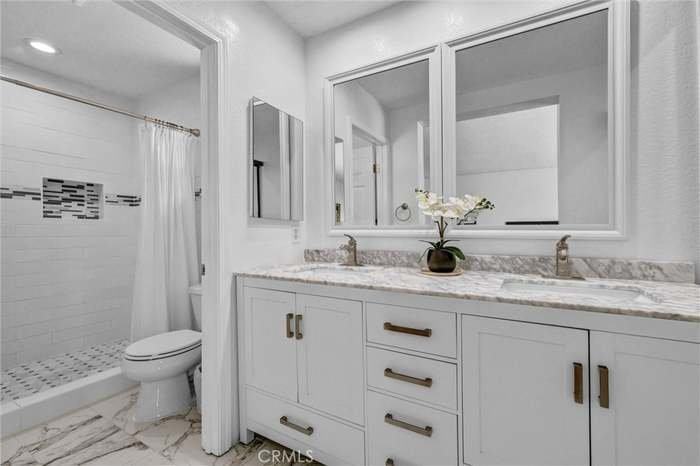 8675 Pinyon St - Photo 7 of 19