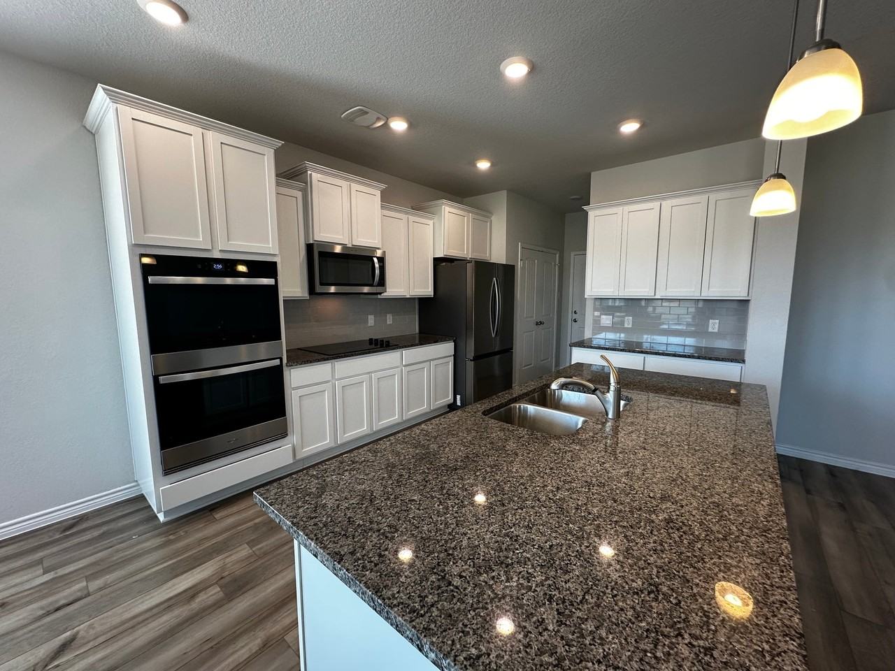 10701 Chesson Flats Dr - Photo 5 of 16