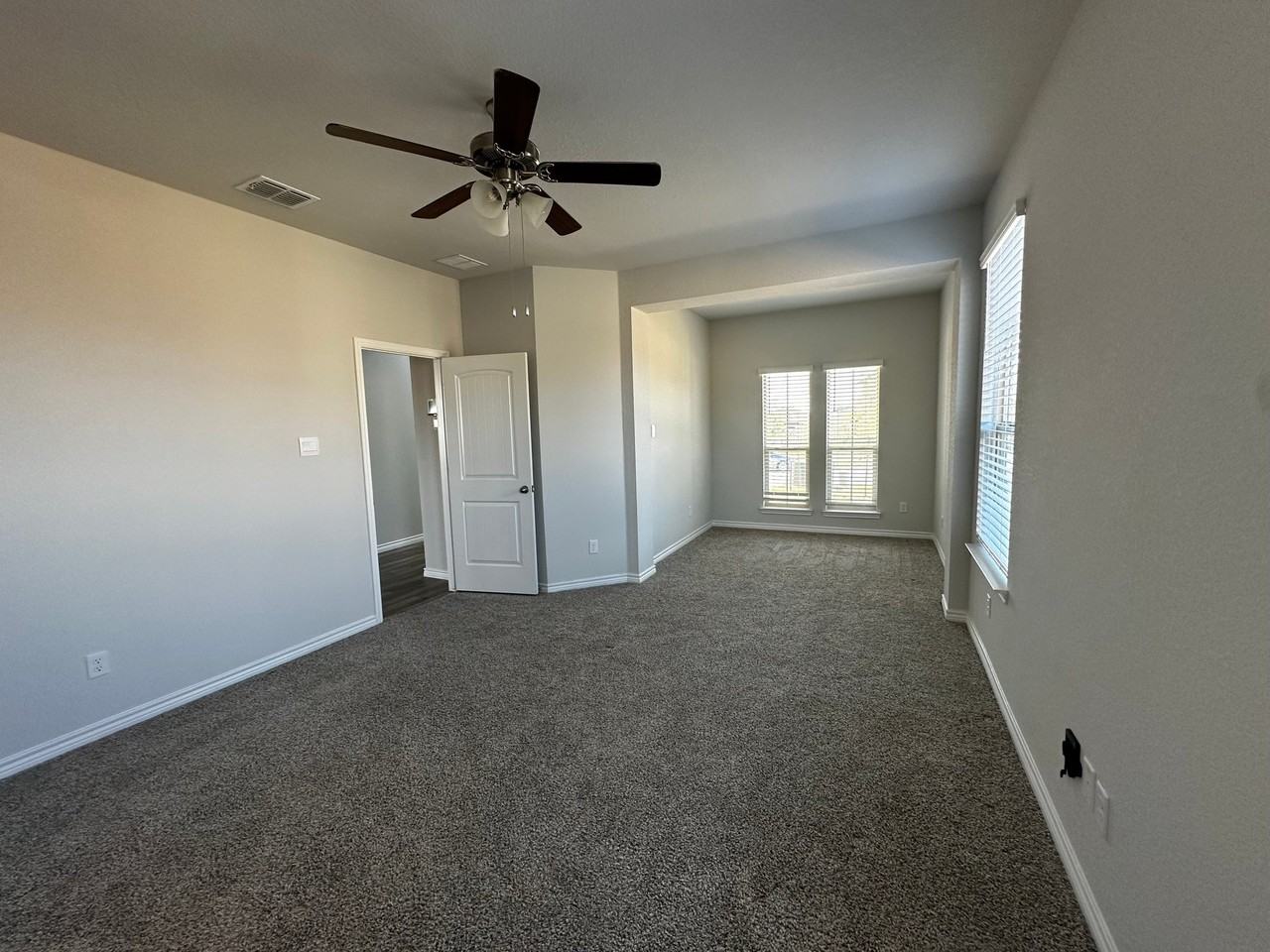 10701 Chesson Flats Dr - Photo 6 of 16