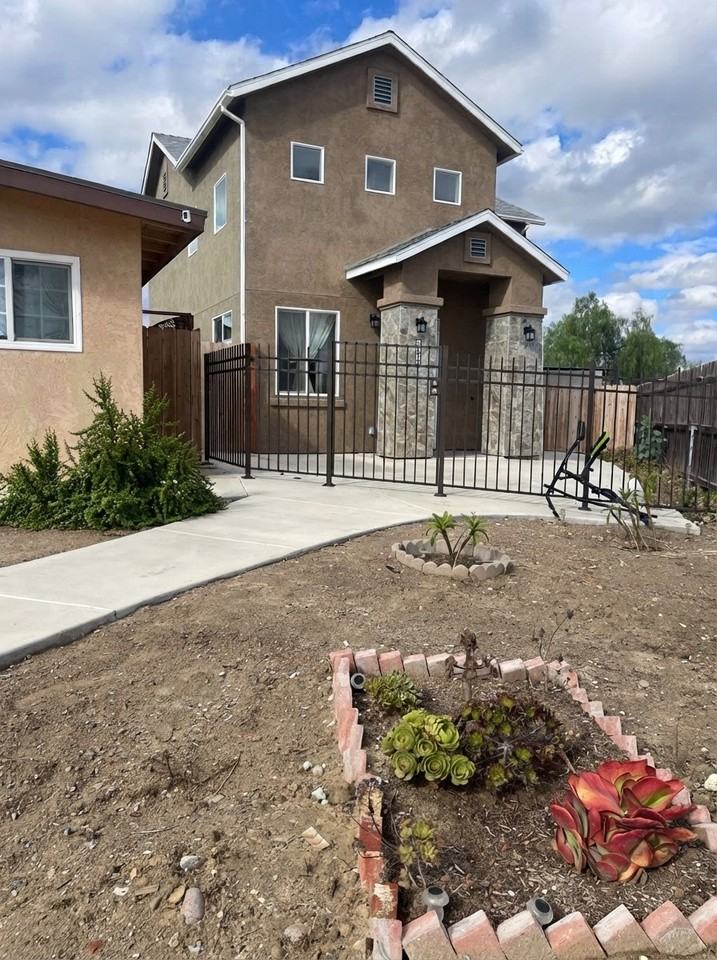 3805 Boren St - Photo 2 of 16