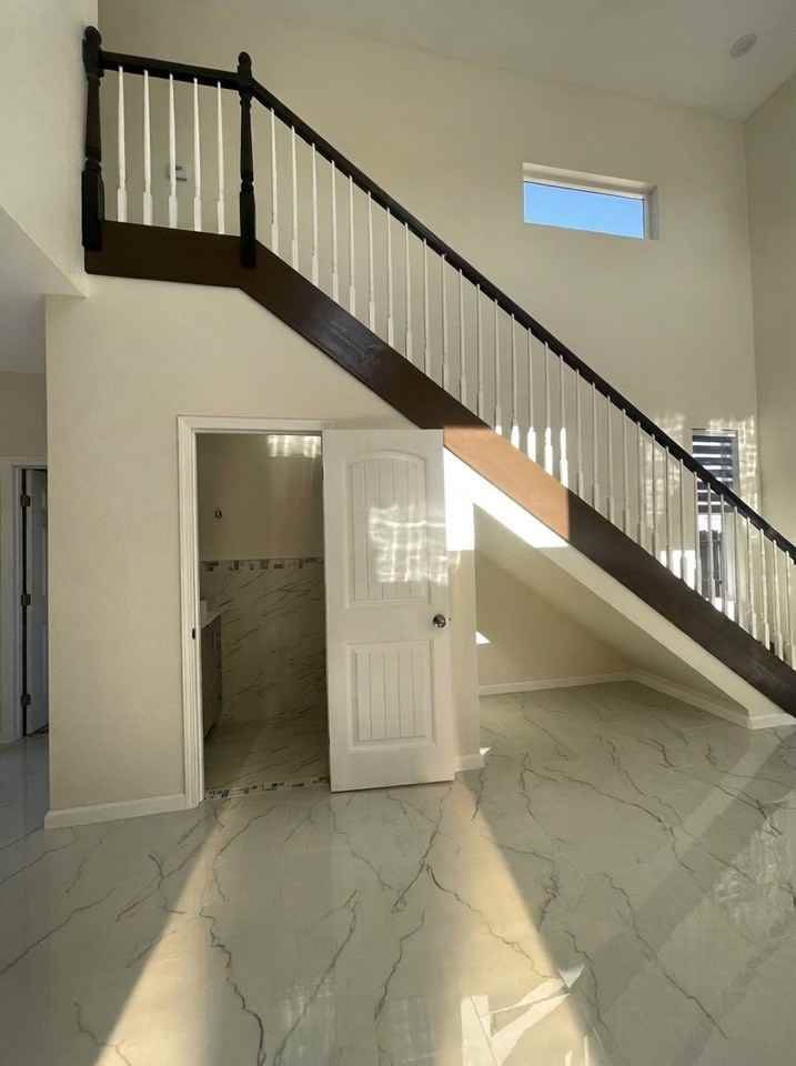 3805 Boren St - Photo 4 of 16