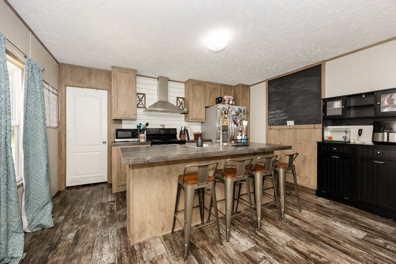 34151 Cane Market Rd - Photo 2 of 13