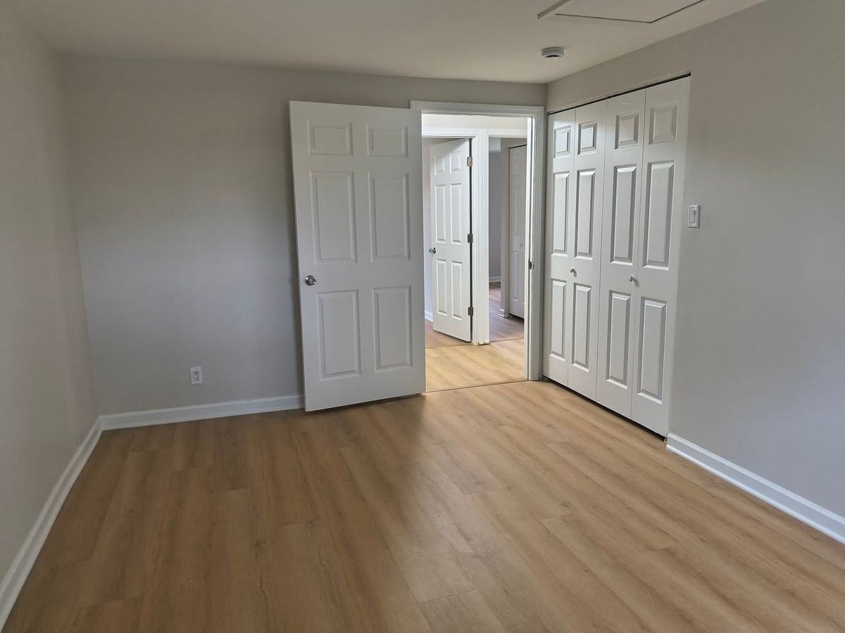 419 Standish Ct - Photo 6 of 10
