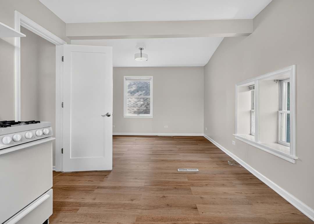 5107 W Berenice Ave #2 - Photo 4 of 8