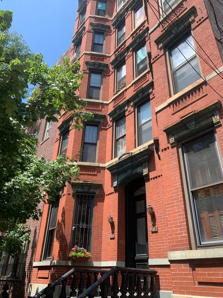 298 2nd St #5L - Photo 3 of 13