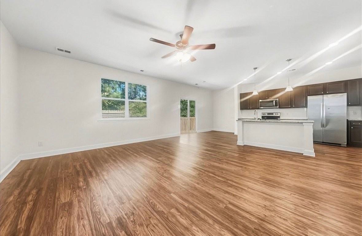2764 Calico Bass Ln - Photo 4 of 13