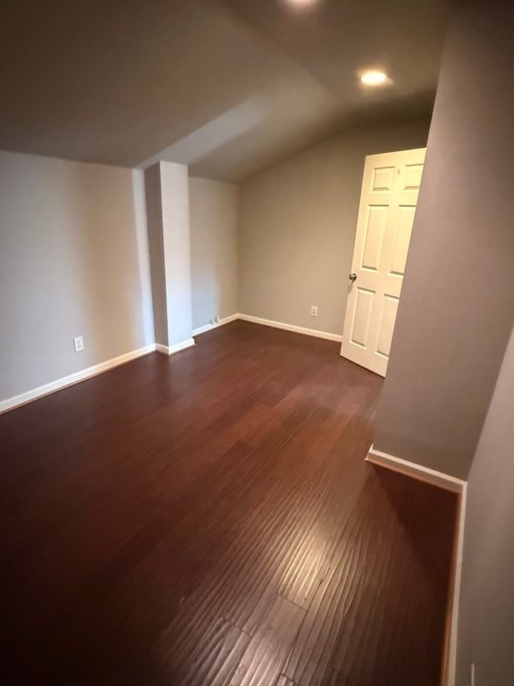 103 Crescent Ave #0 - Photo 4 of 14