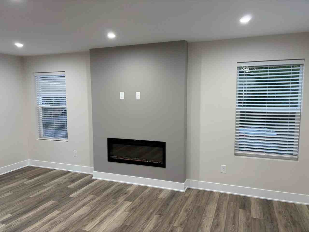 1129 Tecumseh Ave - Photo 6 of 16