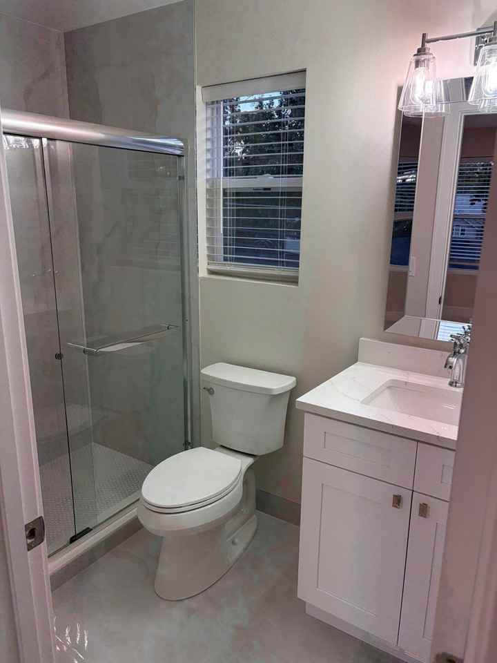 1129 Tecumseh Ave - Photo 7 of 16