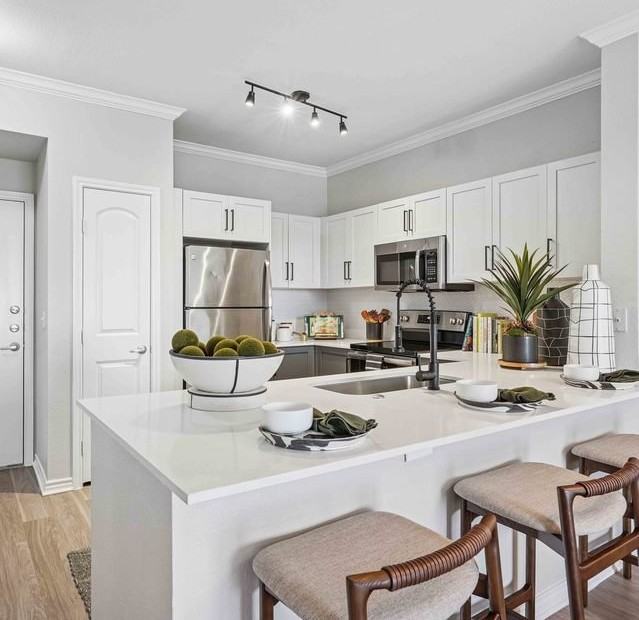 3850 W Northwest Hwy #3002 - Photo 5 of 17