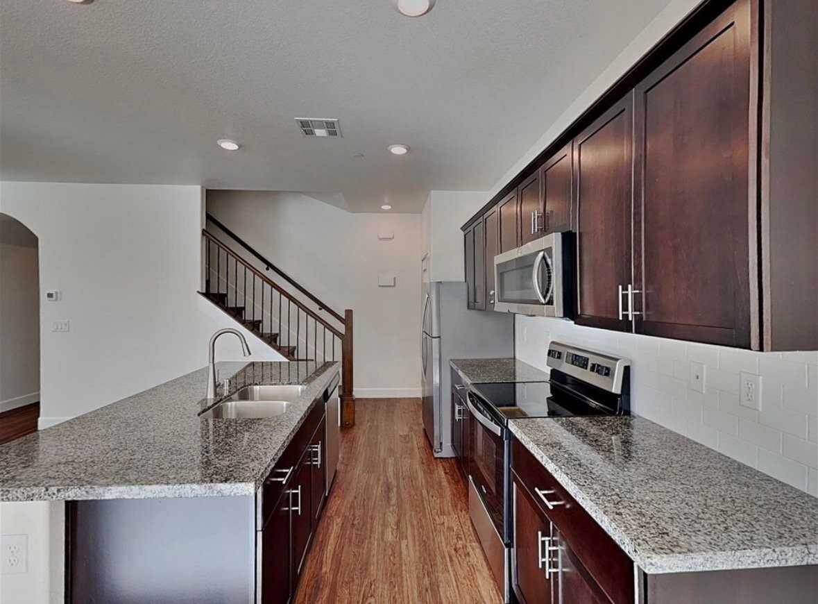 126 Arroyo Arch Ln - Photo 2 of 12